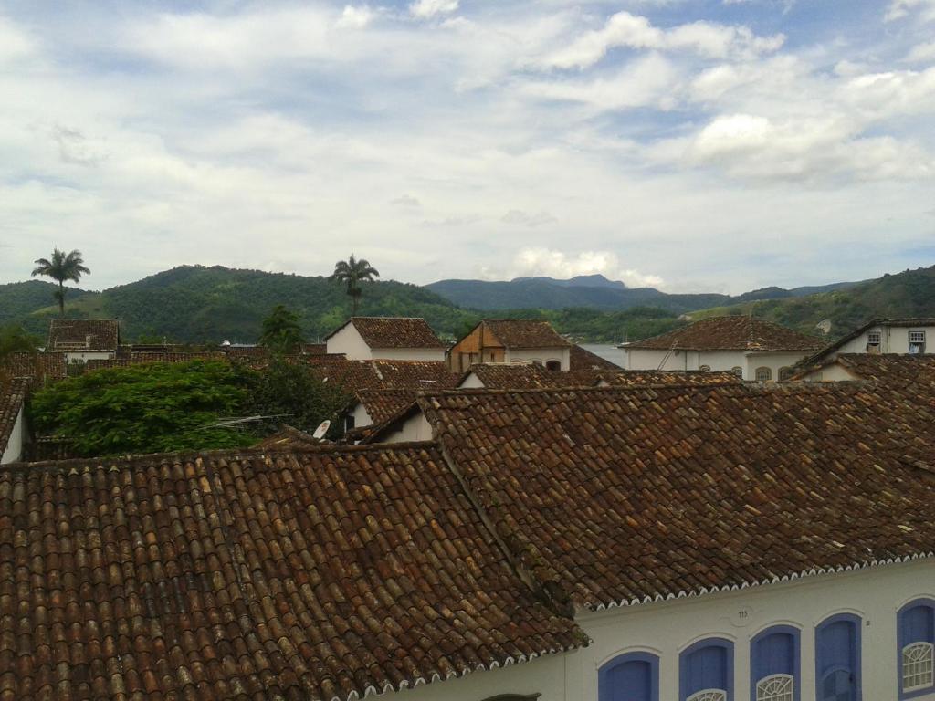 Pousada Arte Colonial - Casarao Historico Do Sec XVIII - Lancha Propria Araquari Rum bild
